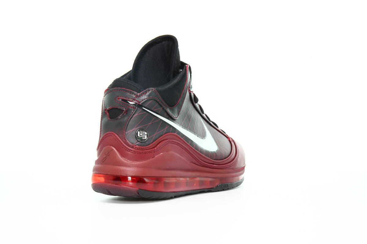 Nike Lebron VII QS 